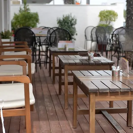 Korali Hotel Paralía