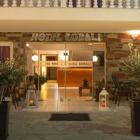 호텔 Korali 2*
